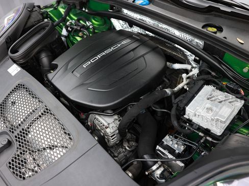 Used 2020 Porsche Macan image 58