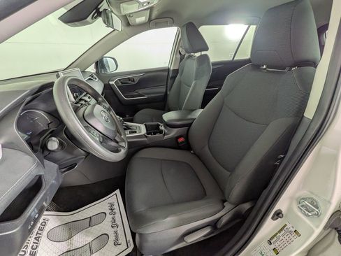 Used 2024 Toyota RAV4 LE image 16