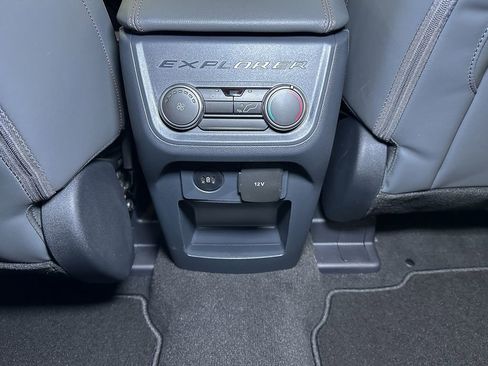 New 2026 Ford Explorer Active w/ Active Comfort Package AWD/4WD image 27