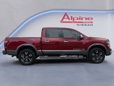 Used 2020 Nissan Titan Platinum Reserve w/ Moonroof Package image 6