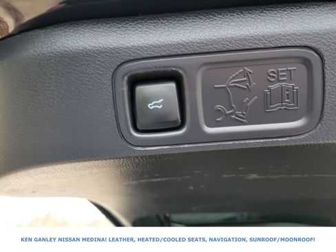 Used 2023 Ford Expedition Limited image 51