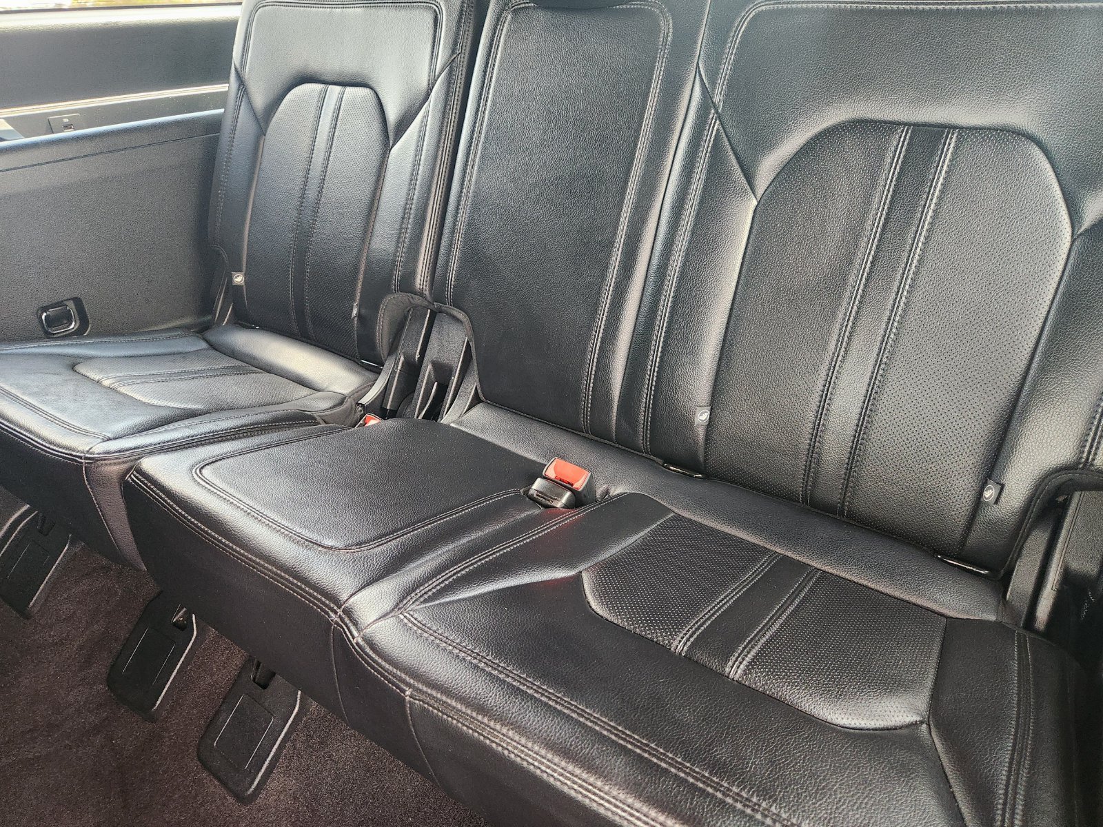 Used 2019 Ford Expedition Max Limited AWD/4WD image 34