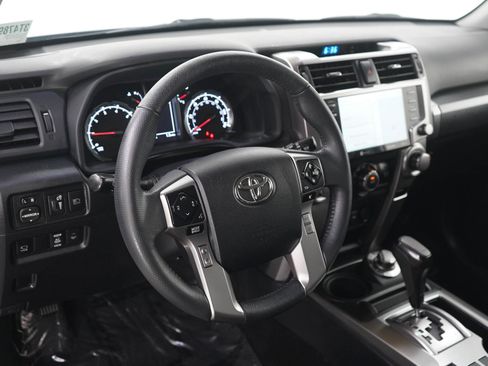 Used 2023 Toyota 4Runner TRD Sport w/ Technology Package AWD/4WD image 20
