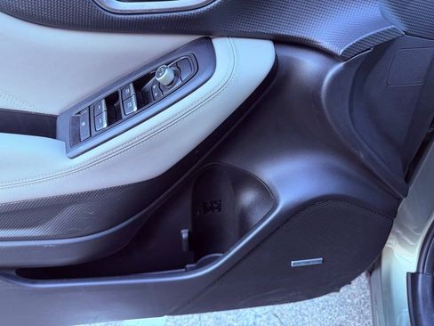 Used 2020 Subaru Forester Limited image 20