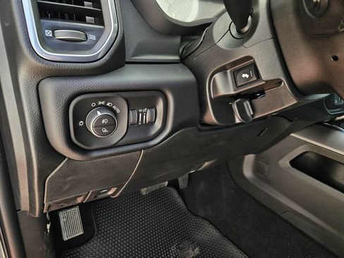New 2026 RAM 2500 Laramie w/ Night Edition AWD/4WD image 14