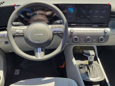 New 2026 Hyundai Kona SE FWD image 6