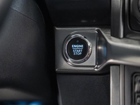 Certified 2023 Ford F150 Lariat w/ Equipment Group 502A High image 29