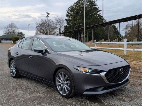 Used 2023 MAZDA MAZDA3 s image 3