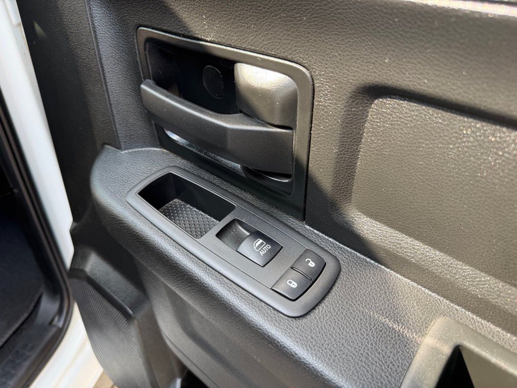 Used 2022 RAM 3500 Tradesman AWD/4WD image 28