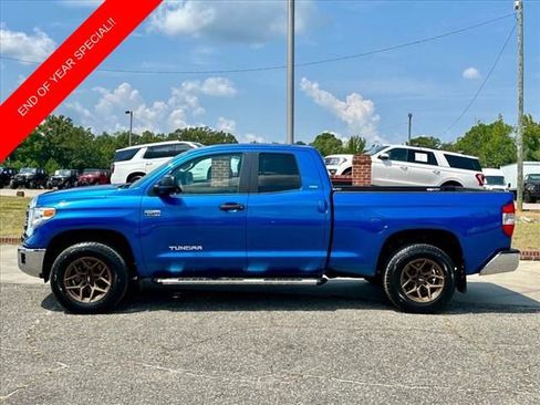 Used 2017 Toyota Tundra SR5 w/ SR5 Upgrade Package image 18