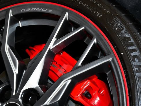 Used 2024 Chevrolet Corvette Stingray w/ Z51 Performance Package image 96