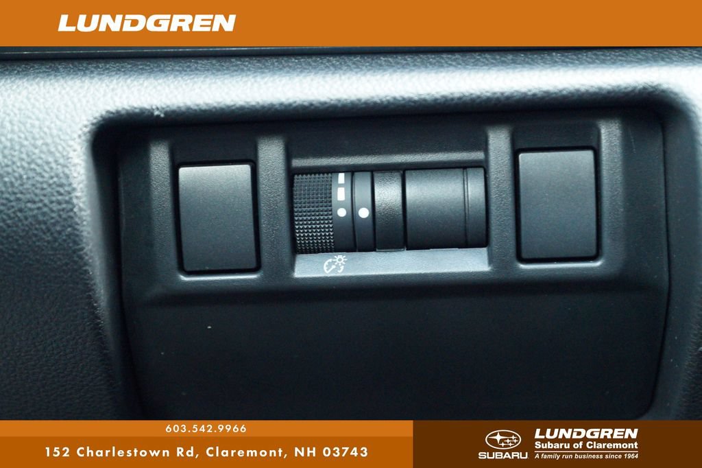 Used 2024 Subaru Impreza 2.0i AWD/4WD image 14