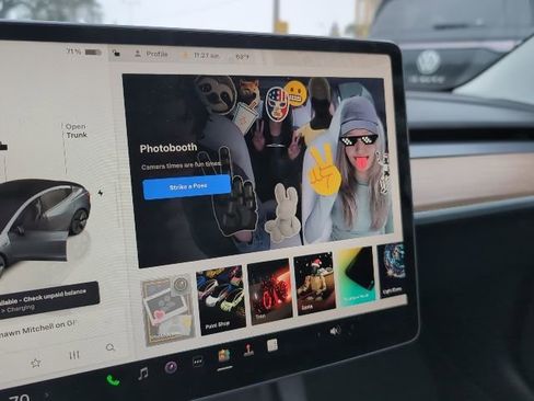 Used 2023 Tesla Model 3 Long Range image 18