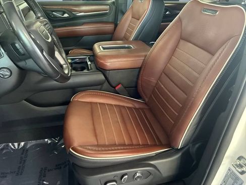 Used 2023 GMC Yukon Denali Ultimate AWD/4WD image 29