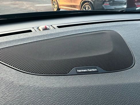 Used 2018 Volvo S60 T5 Inscription Platinum w/ Climate Package image 49