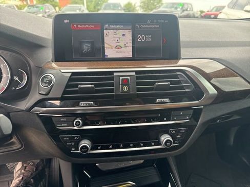 Used 2019 BMW X3 sDrive30i w/ Premium Package image 11