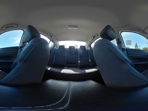 Used 2025 Nissan Altima 2.5 SV FWD image 42