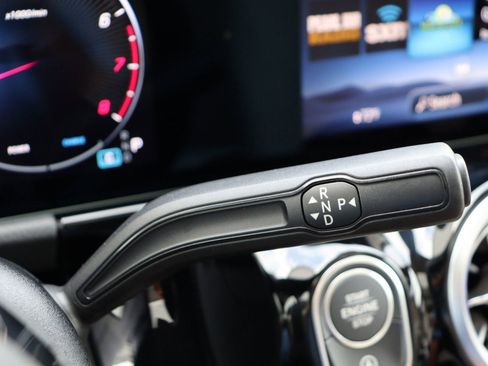 New 2025 Mercedes-Benz GLA 250 image 16