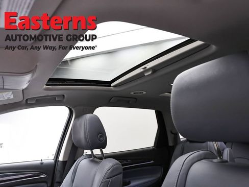 Used 2021 Buick Enclave Essence w/ Sport Touring Edition AWD/4WD image 36