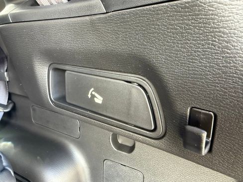 New 2026 Mitsubishi Outlander SE AWD/4WD image 28
