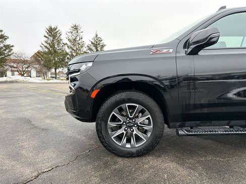 Used 2023 Chevrolet Tahoe Z71 w/ Off-Road Capability Package image 17