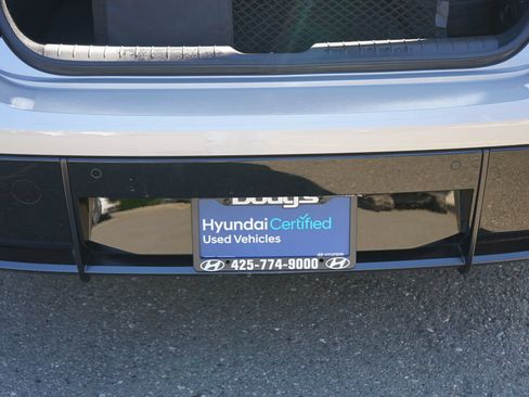 Certified 2024 Hyundai Ioniq 6 SE RWD image 10