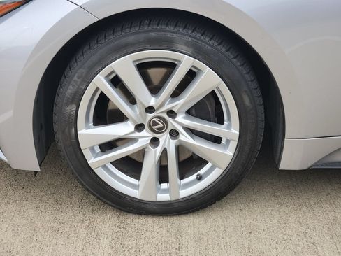 Used 2023 Lexus IS 300 w/ Comfort Package RWD image 10