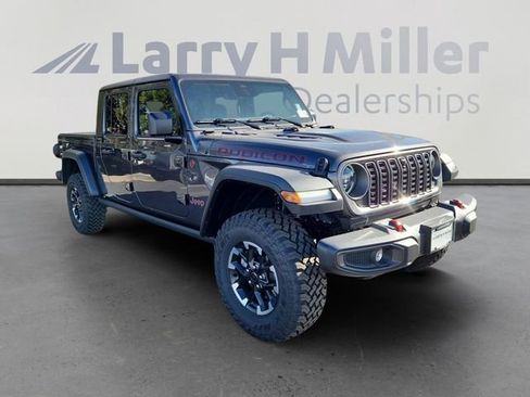 New 2026 Jeep Gladiator Rubicon w/ Safety Group image 7