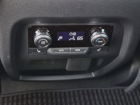 New 2026 GMC Acadia Denali Ultimate AWD/4WD image 14