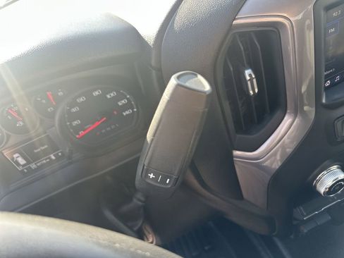 Certified 2021 GMC Sierra 2500 4x4 Crew Cab w/ Gooseneck/5TH Wheel Package image 17