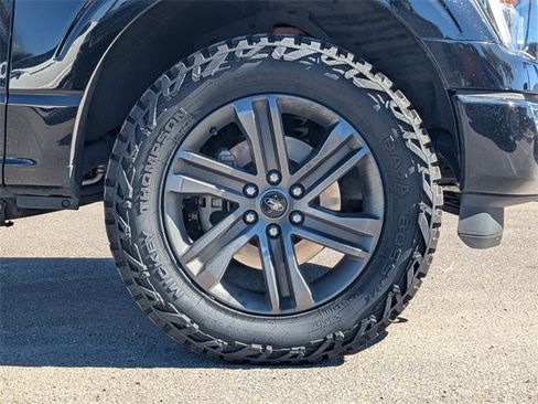 Used 2022 Ford F150 XLT w/ Equipment Group 302A High image 11