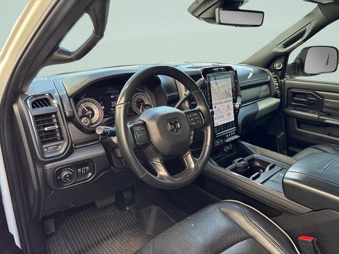Used 2022 RAM 2500 Limited AWD/4WD image 16