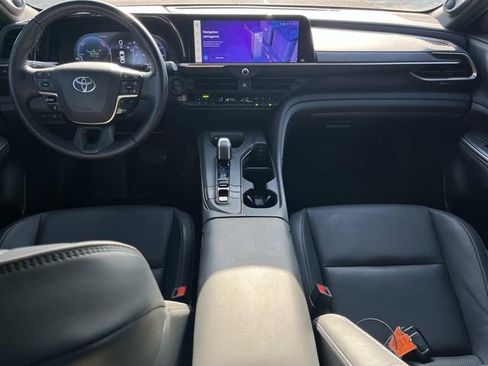 Used 2023 Toyota Crown w/ Advanced Technology Package AWD/4WD image 14