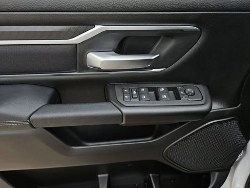 New 2026 RAM 1500 4x4 Crew Cab image 15