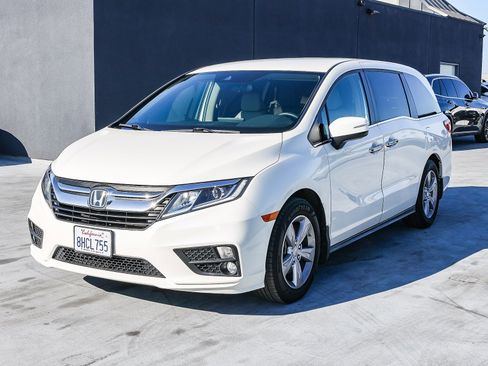 Used 2019 Honda Odyssey EX image 3