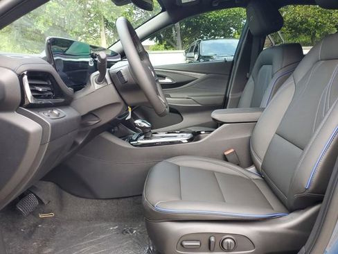 New 2026 Buick Envista Sport Touring w/ Convenience I Package FWD image 10