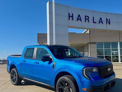 New 2026 Ford Maverick Lariat w/ Black Appearance Package