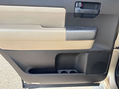 Used 2010 Toyota Sequoia SR5 image 14