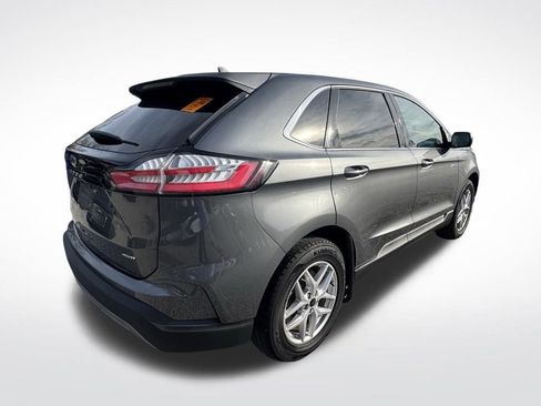 Used 2023 Ford Edge SEL image 8