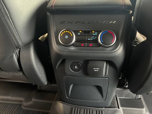 New 2026 Ford Explorer ST-Line w/ ST-Line Street Pack AWD/4WD image 12