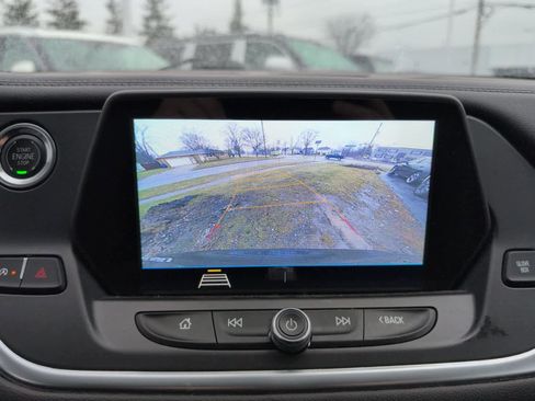 Used 2020 Chevrolet Blazer LT image 28