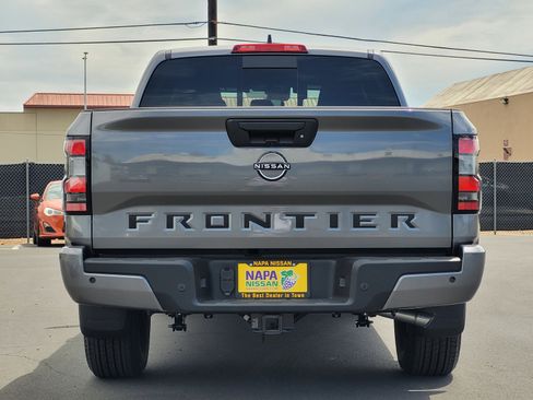 New 2026 Nissan Frontier SV w/ SV Convenience Package RWD image 6