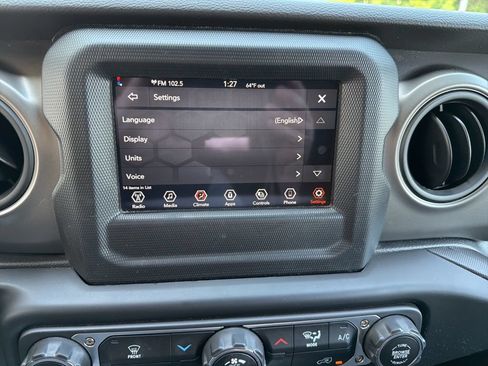 Used 2022 Jeep Wrangler Unlimited Sport AWD/4WD image 70