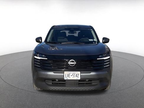 Used 2025 Nissan Kicks SV image 4