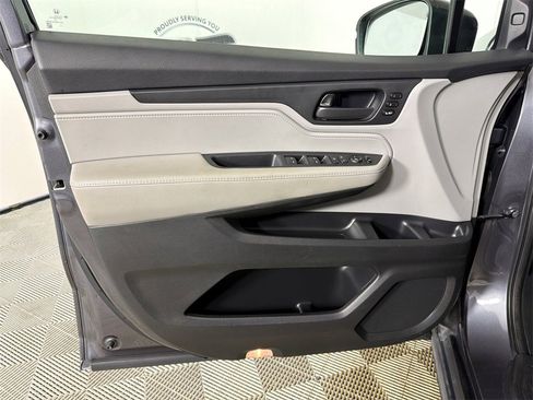Used 2020 Honda Odyssey EX-L image 11