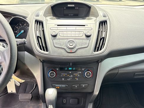 Used 2017 Ford Escape SE FWD image 10