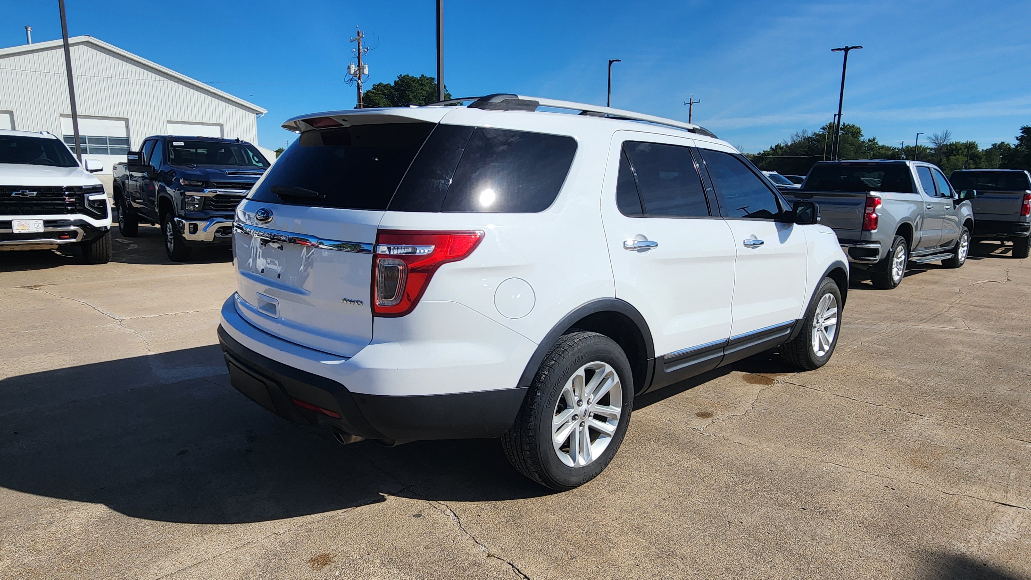 Used 2013 Ford Explorer XLT AWD/4WD image 5