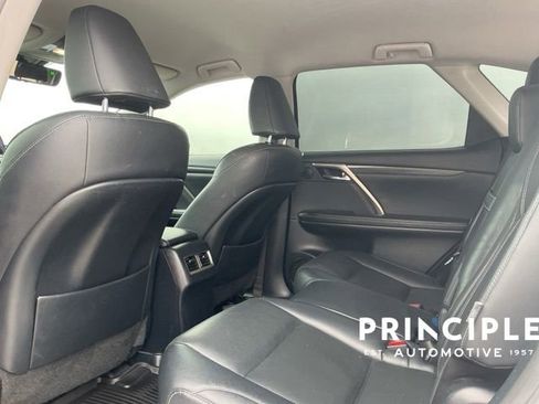 Used 2018 Lexus RX 350L FWD w/ Accessory Package image 28