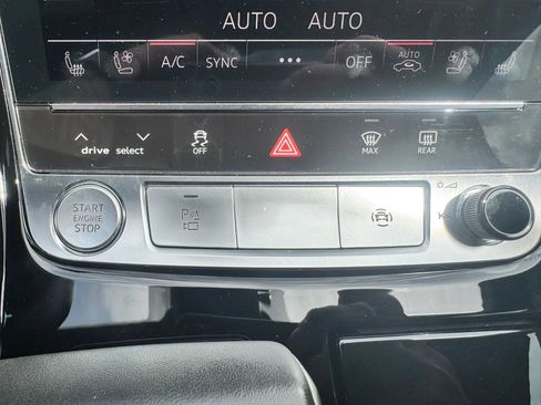 Used 2019 Audi A8 L 3.0T AWD/4WD image 38