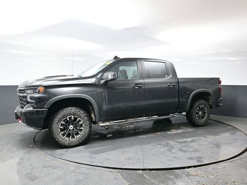 Used 2024 Chevrolet Silverado 1500 ZR2 w/ Technology Package image 10